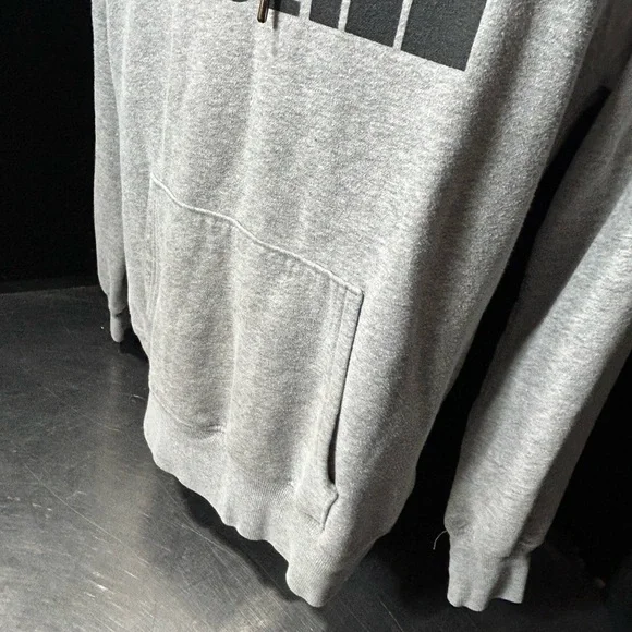 The North Face Hoody - Picture 4 of 10